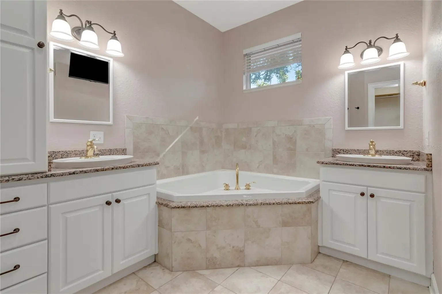3816 W ESTRELLA STREET, TAMPA, FL, photo 19 of 30
