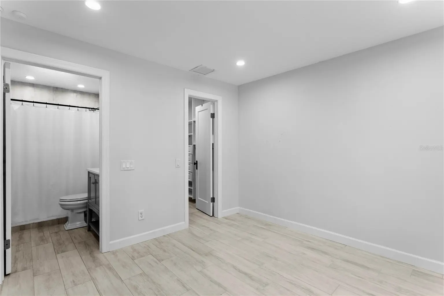 3209 W PARKLAND BOULEVARD, TAMPA, FL, photo 44 of 62