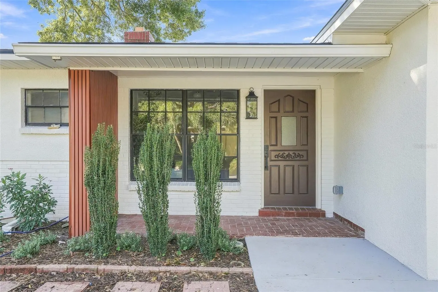 3112 S JULIA CIRCLE, TAMPA, FL, photo 2 of 51