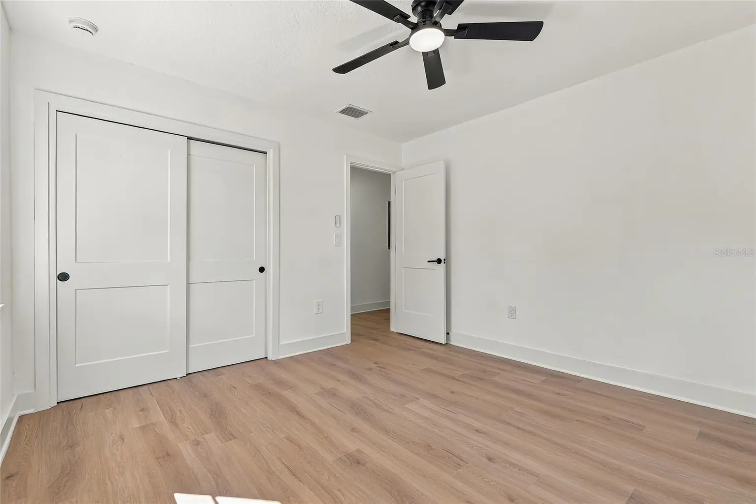 3112 S JULIA CIRCLE, TAMPA, FL, photo 38 of 51