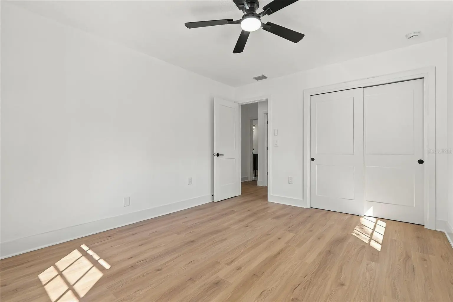3112 S JULIA CIRCLE, TAMPA, FL, photo 42 of 51