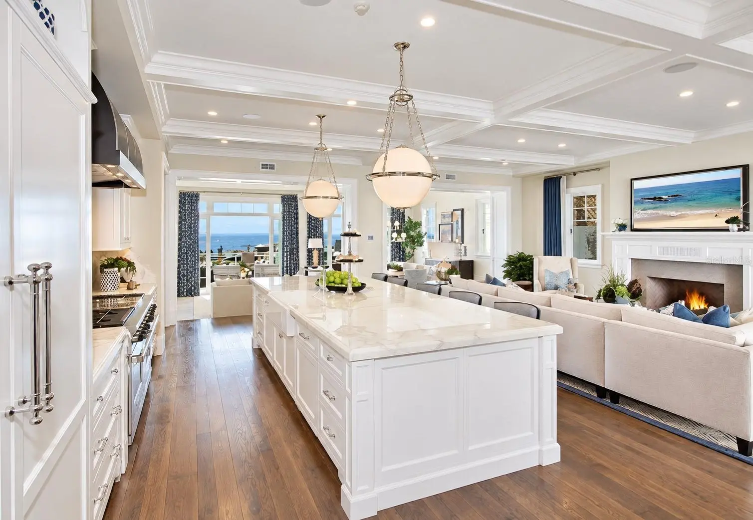 540A MAST DRIVE, BRADENTON, FL, photo 7 of 11
