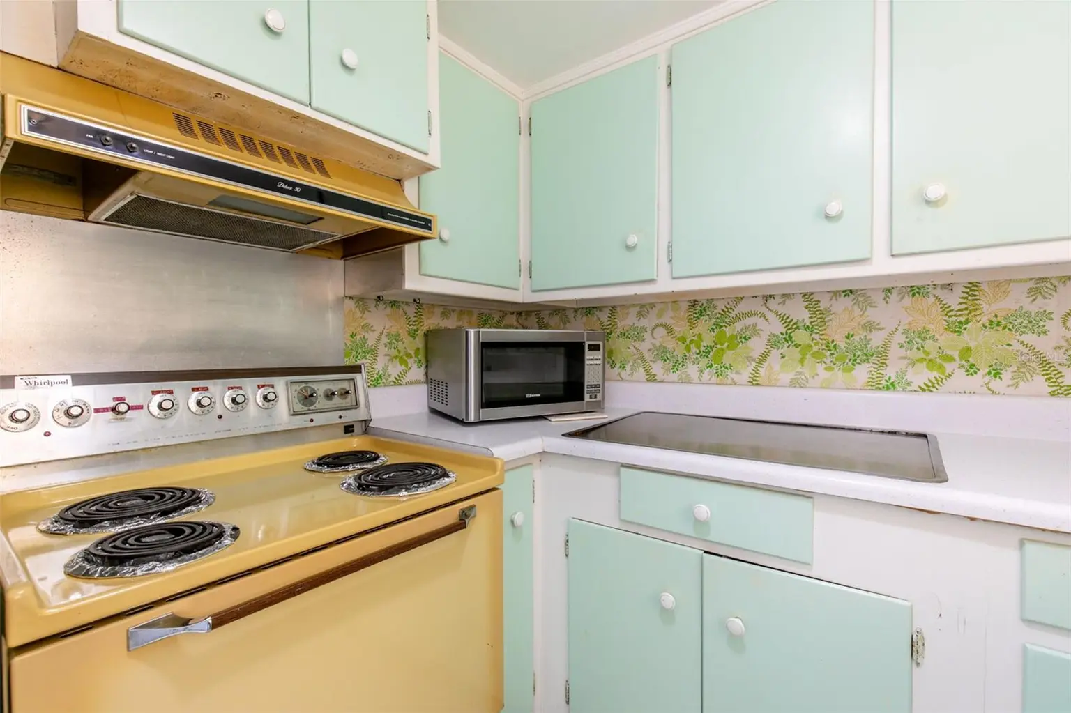 16400 GULF BOULEVARD #502, REDINGTON BEACH, FL, photo 19 of 42