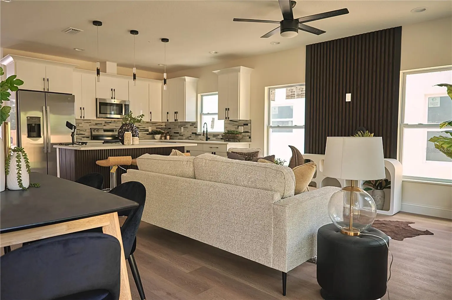 3612 N GARRISON STREET, TAMPA, FL, photo 5 of 20