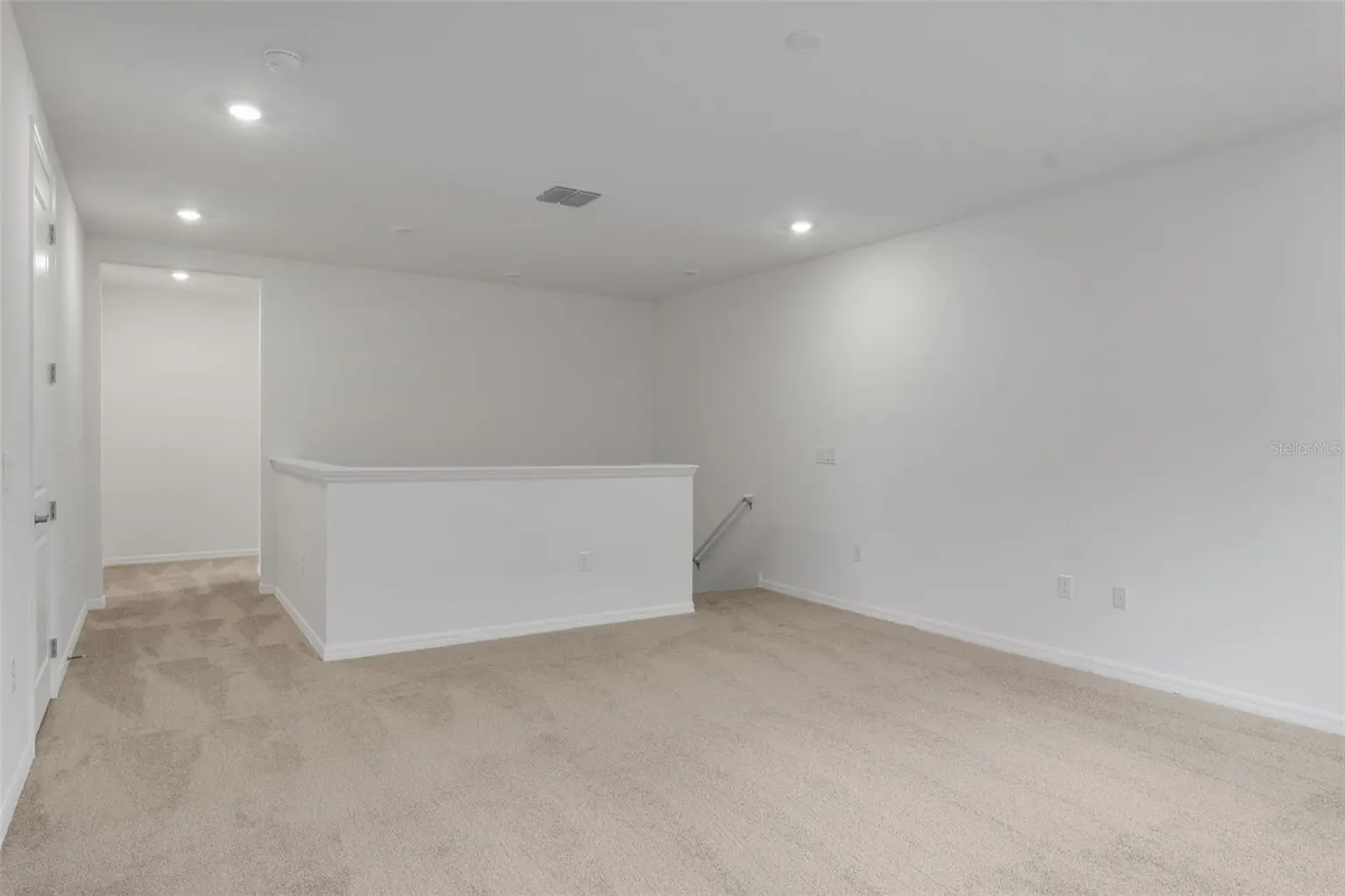 17572 VALLEYWOOD PARKWAY, LAND O LAKES, FL, photo 5 of 57