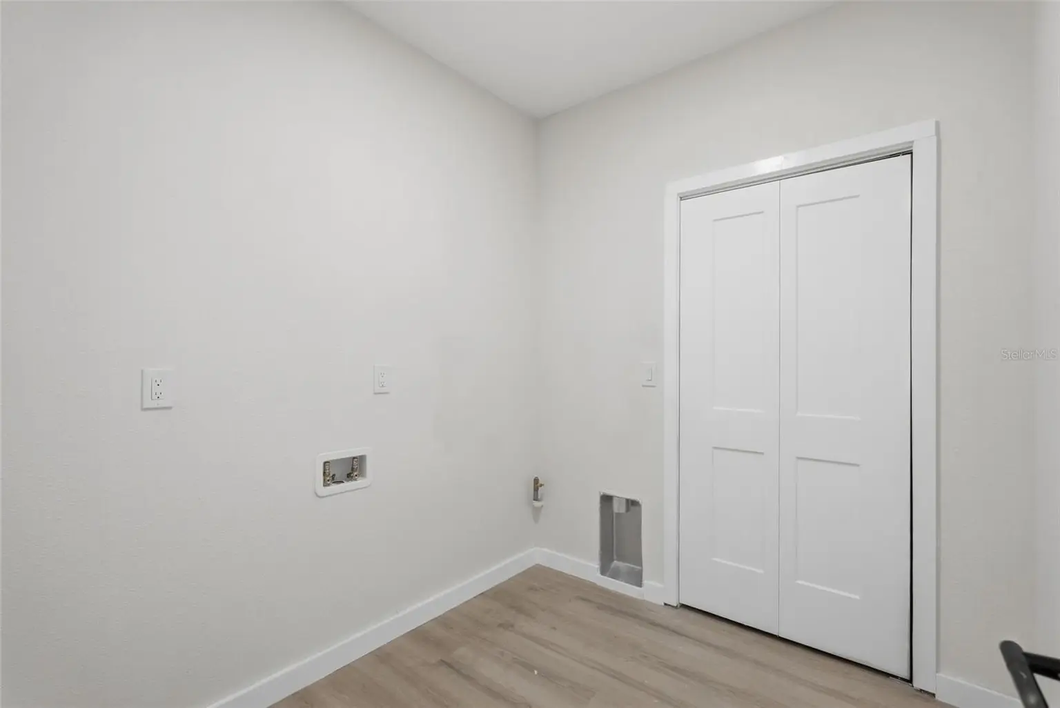 2144 5TH AVENUE N, ST PETERSBURG, FL, photo 9 of 41