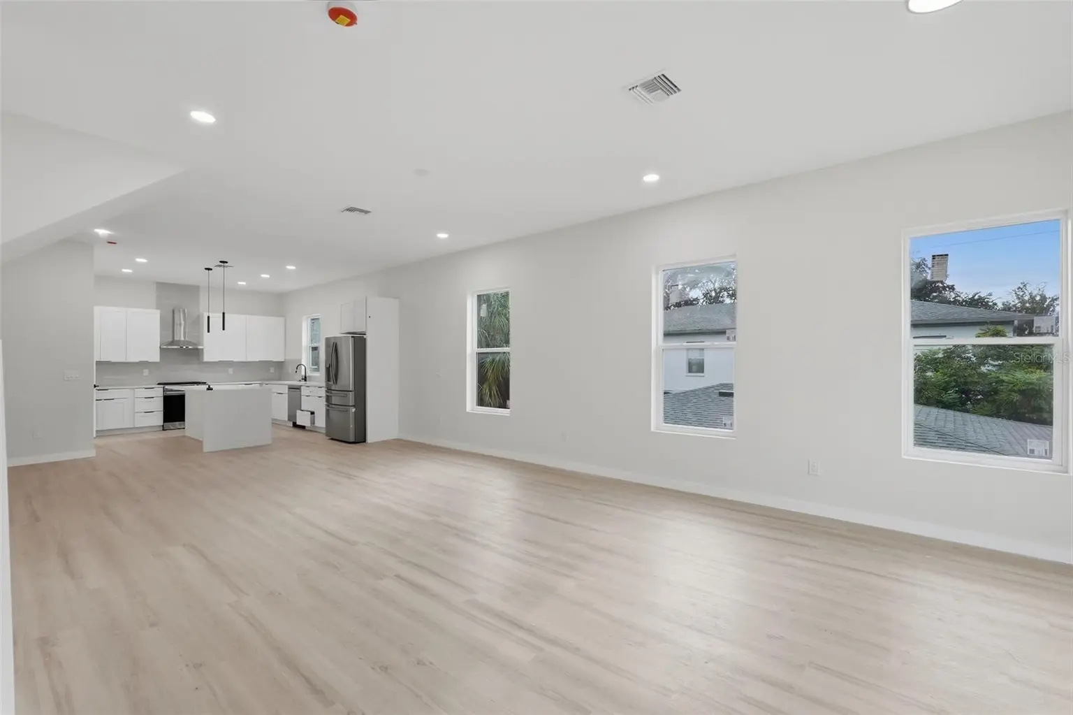 2144 5TH AVENUE N, ST PETERSBURG, FL, photo 22 of 41