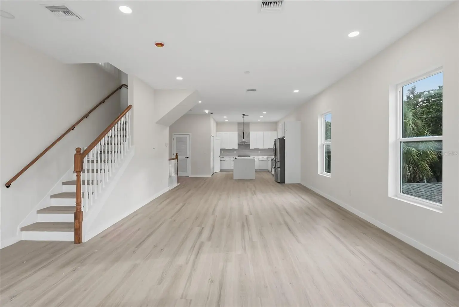 2144 5TH AVENUE N, ST PETERSBURG, FL, photo 23 of 41