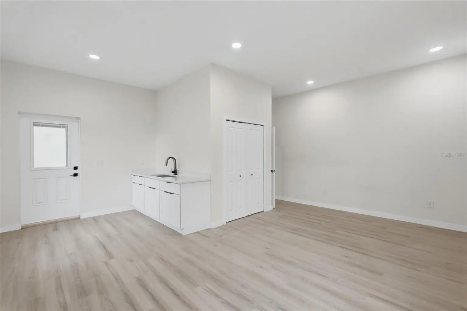 2144 5TH AVENUE N, ST PETERSBURG, FL, photo 32 of 41