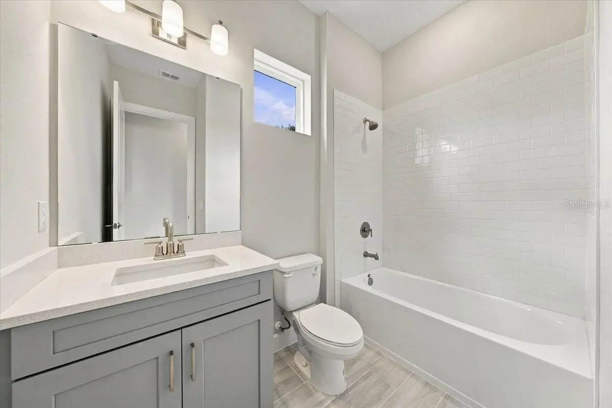 13705 IONA AVENUE, PALMETTO, FL, photo 34 of 45