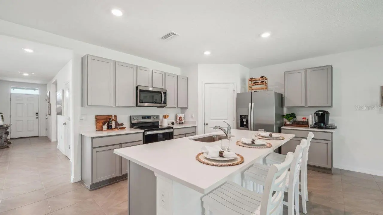 7650 WHEAT STONE DRIVE, ZEPHYRHILLS, FL, photo 5 of 18