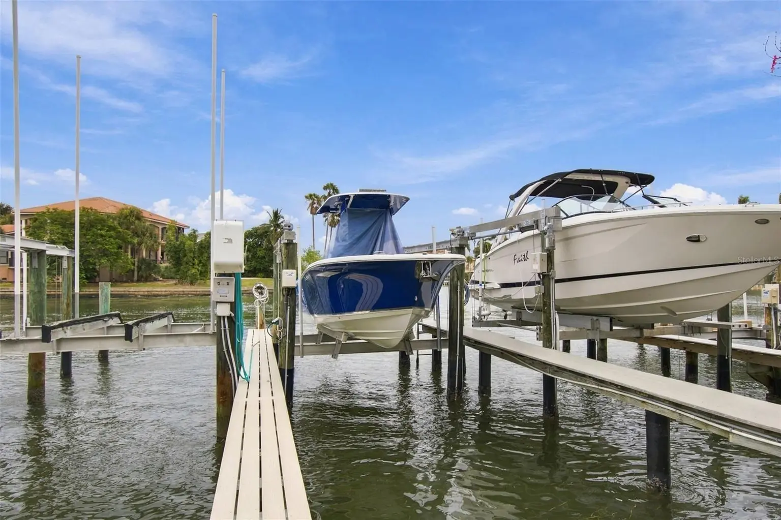 405 MADEIRA CIRCLE, TIERRA VERDE, FL, photo 10 of 51