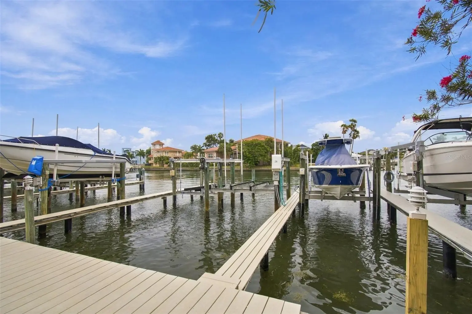 405 MADEIRA CIRCLE, TIERRA VERDE, FL, photo 28 of 51