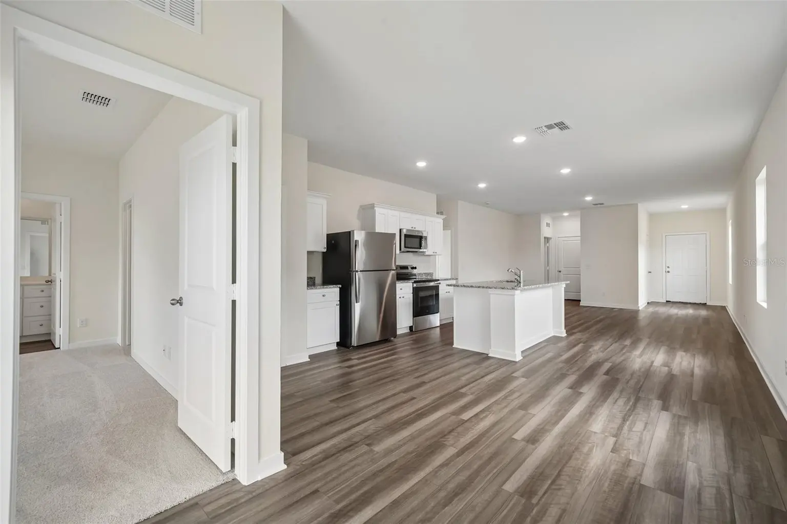 10543 CURVING CREEK, PARRISH, FL, photo 12 of 38