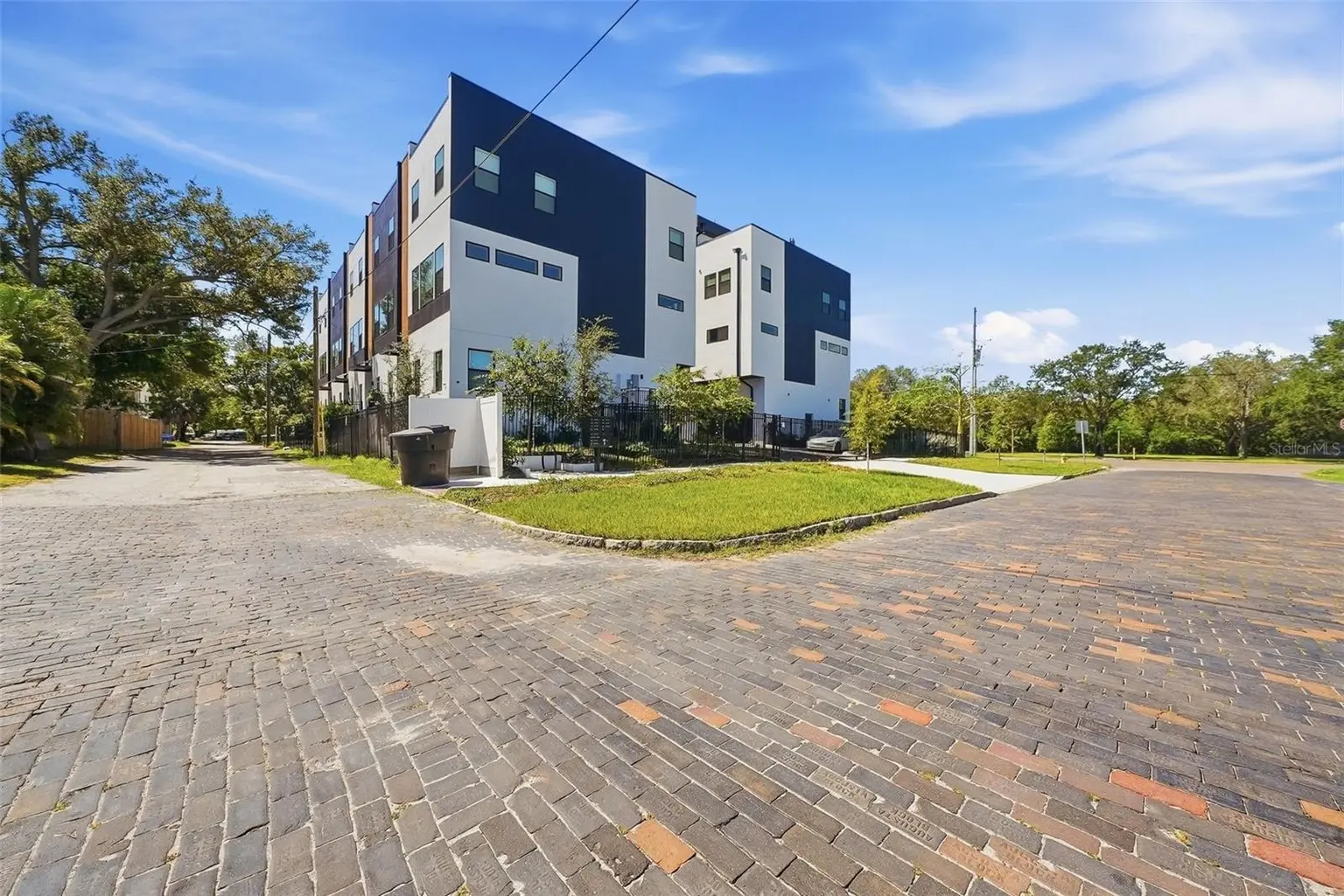 2114 4TH STREET S #7, ST PETERSBURG, FL, photo 5 of 73
