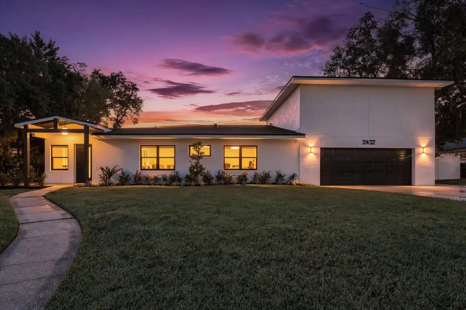 2432 INDIAN AVENUE, BELLEAIR BLUFFS, FL, photo 4 of 58