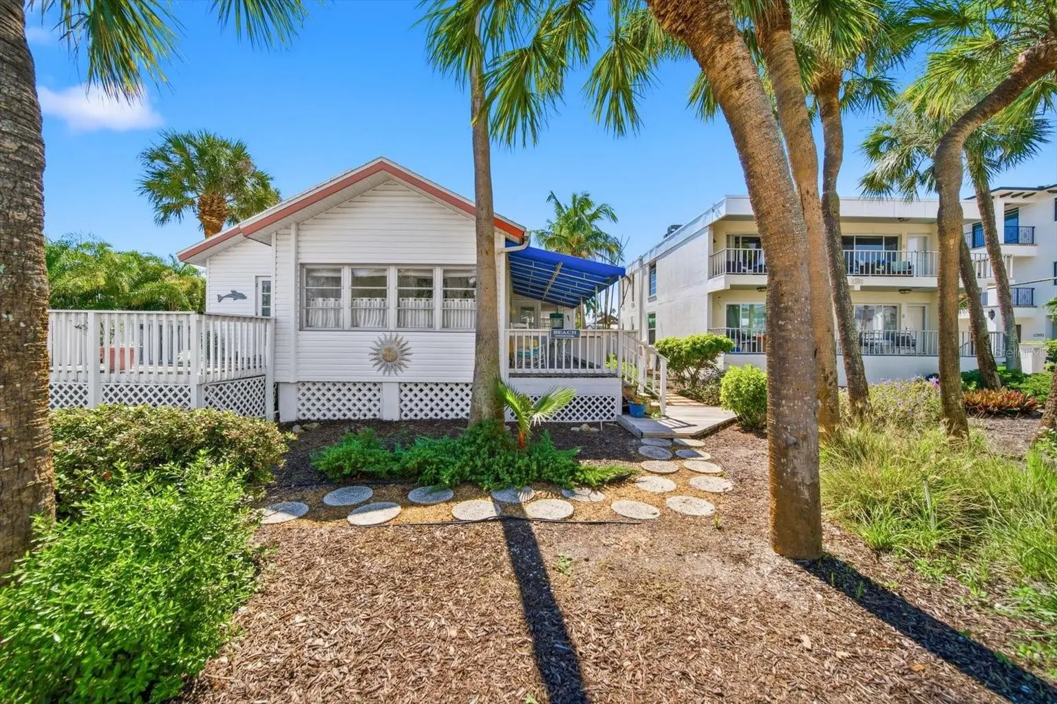 106 14TH AVENUE, ST PETE BEACH, FL, photo 4 of 33