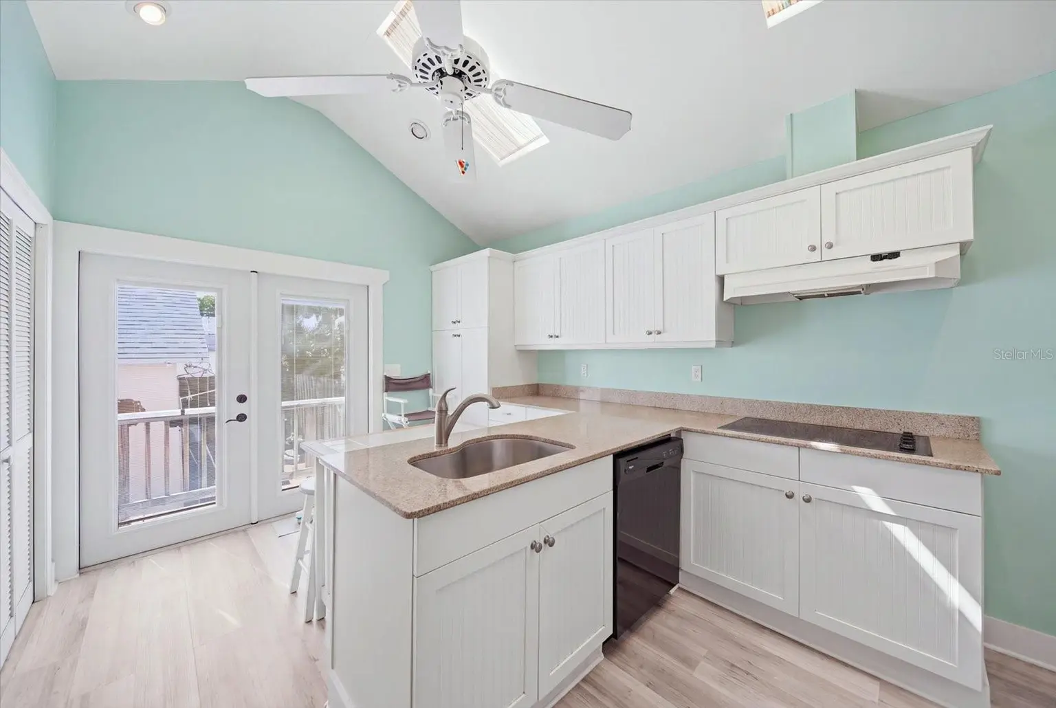 106 14TH AVENUE, ST PETE BEACH, FL, photo 20 of 33