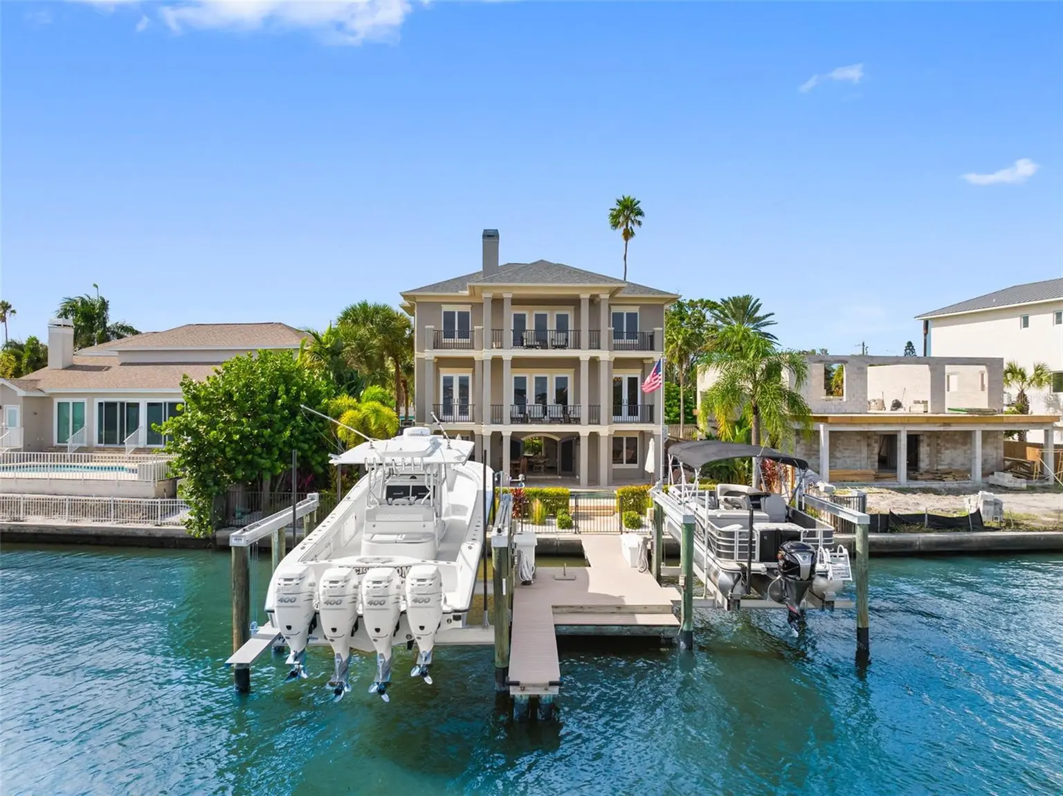 505 HARBOR DRIVE, BELLEAIR BEACH, FL, photo 1 of 71