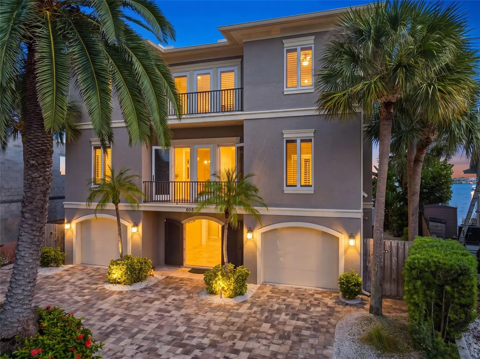 505 HARBOR DRIVE, BELLEAIR BEACH, FL, photo 3 of 71