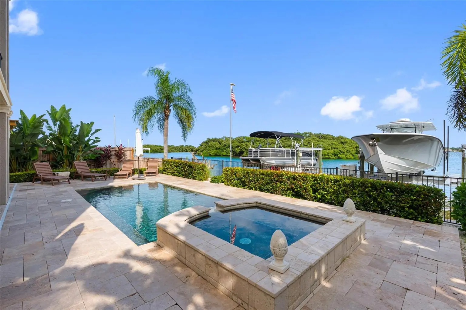 505 HARBOR DRIVE, BELLEAIR BEACH, FL, photo 9 of 71