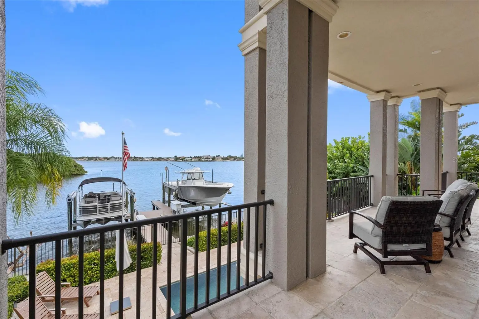 505 HARBOR DRIVE, BELLEAIR BEACH, FL, photo 26 of 71