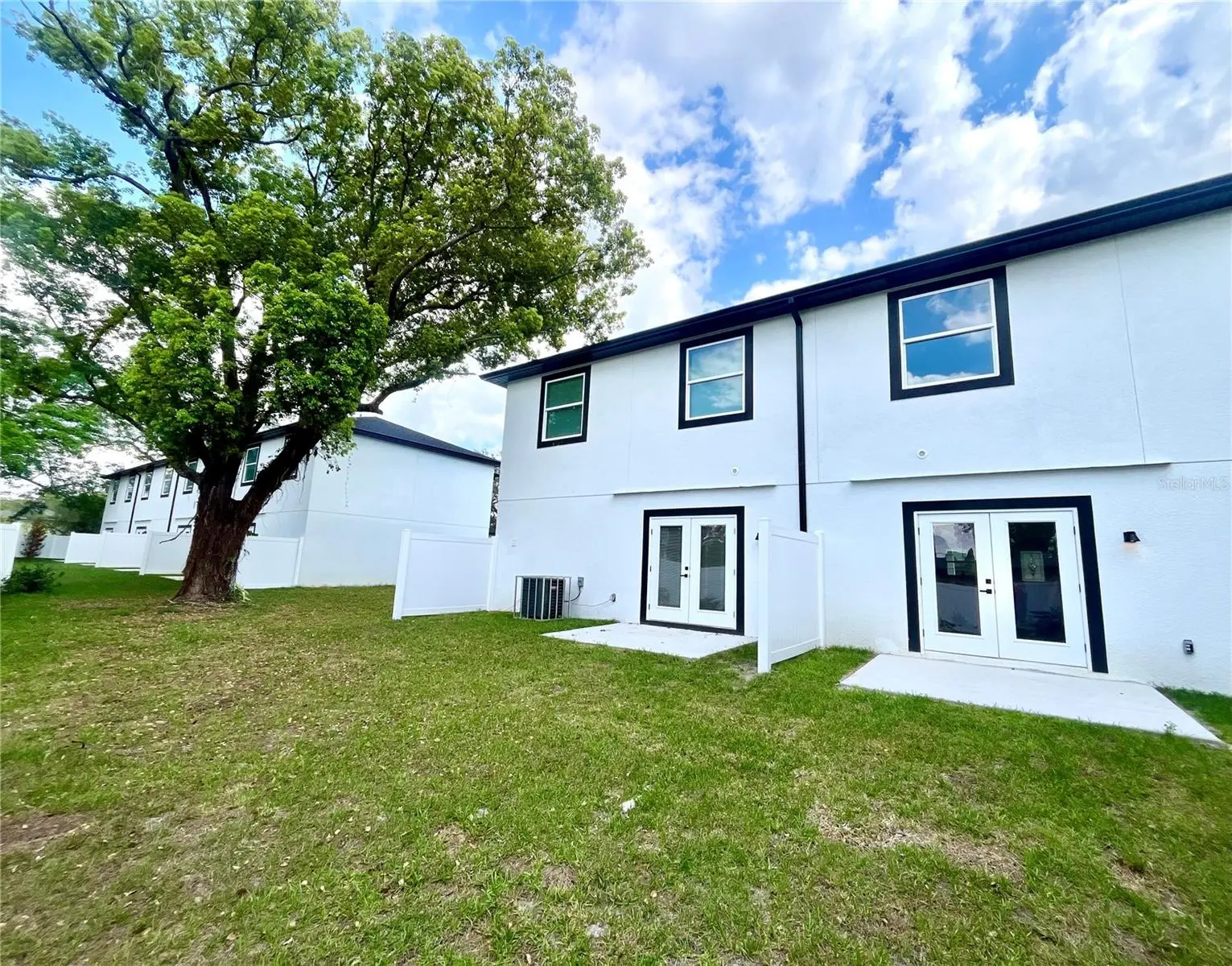 8110 N GREENWOOD AVENUE, TAMPA, FL, photo 14 of 16