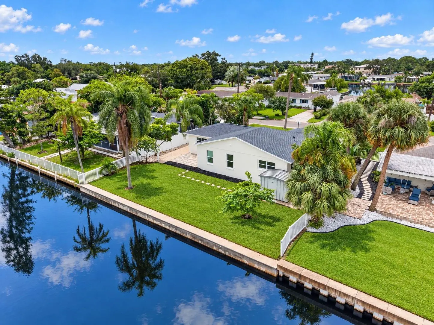 223 94TH AVENUE NE, ST PETERSBURG, FL, photo 3 of 40
