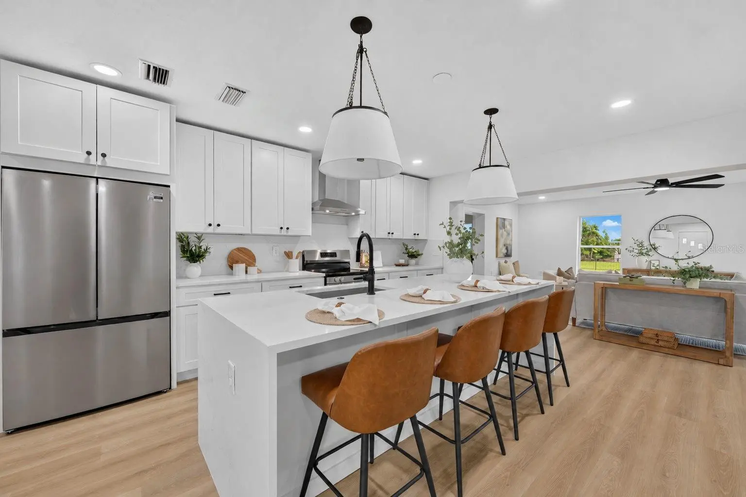 223 94TH AVENUE NE, ST PETERSBURG, FL, photo 13 of 40