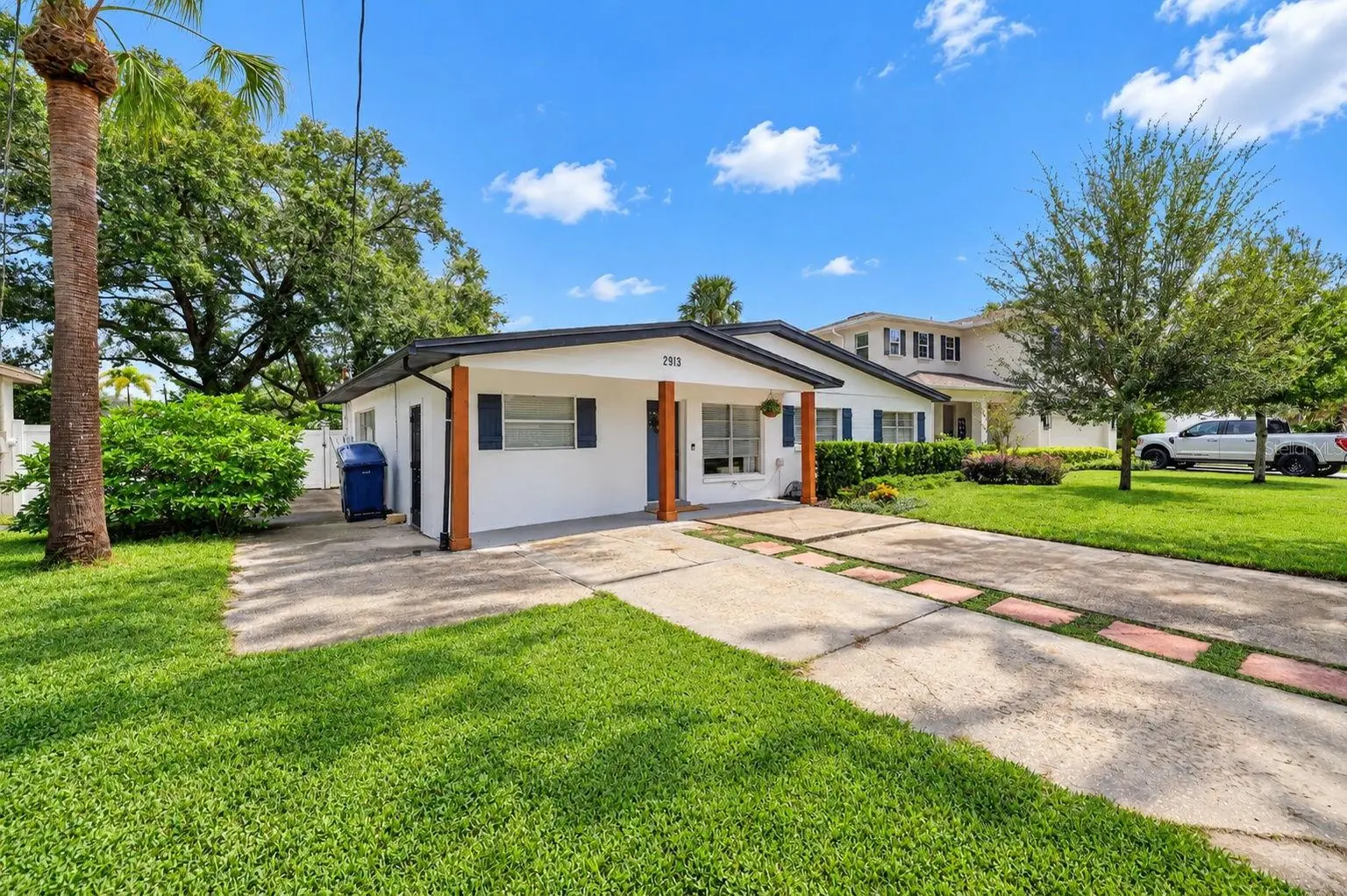2913 W ELROD AVENUE, TAMPA, FL, photo 2 of 33
