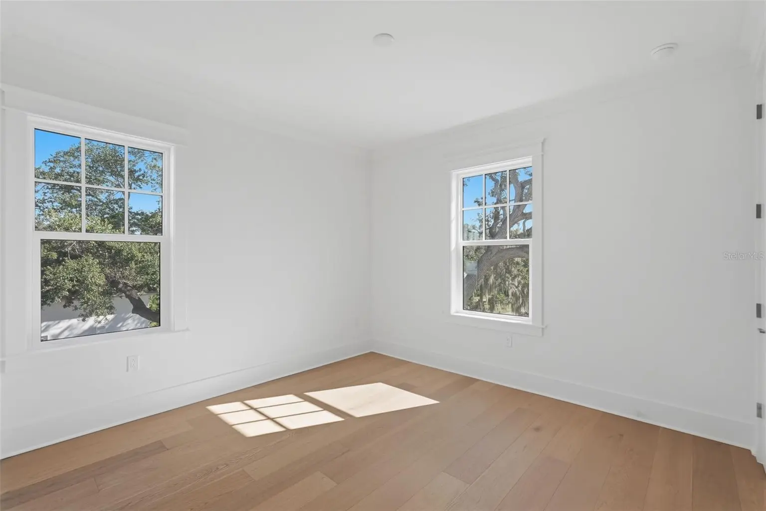 822 SNELL ISLE BOULEVARD NE, ST PETERSBURG, FL, photo 40 of 49
