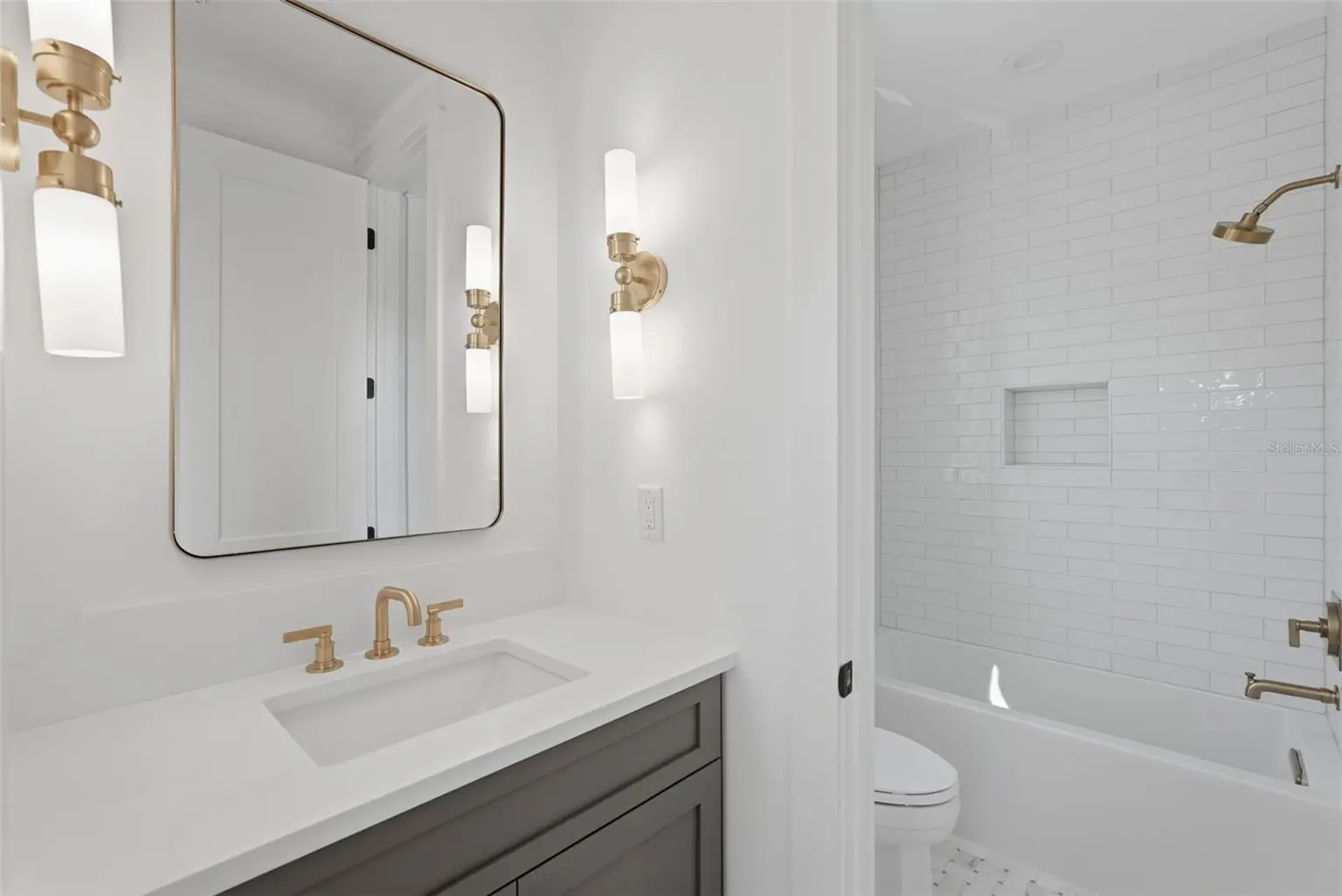 822 SNELL ISLE BOULEVARD NE, ST PETERSBURG, FL, photo 44 of 49
