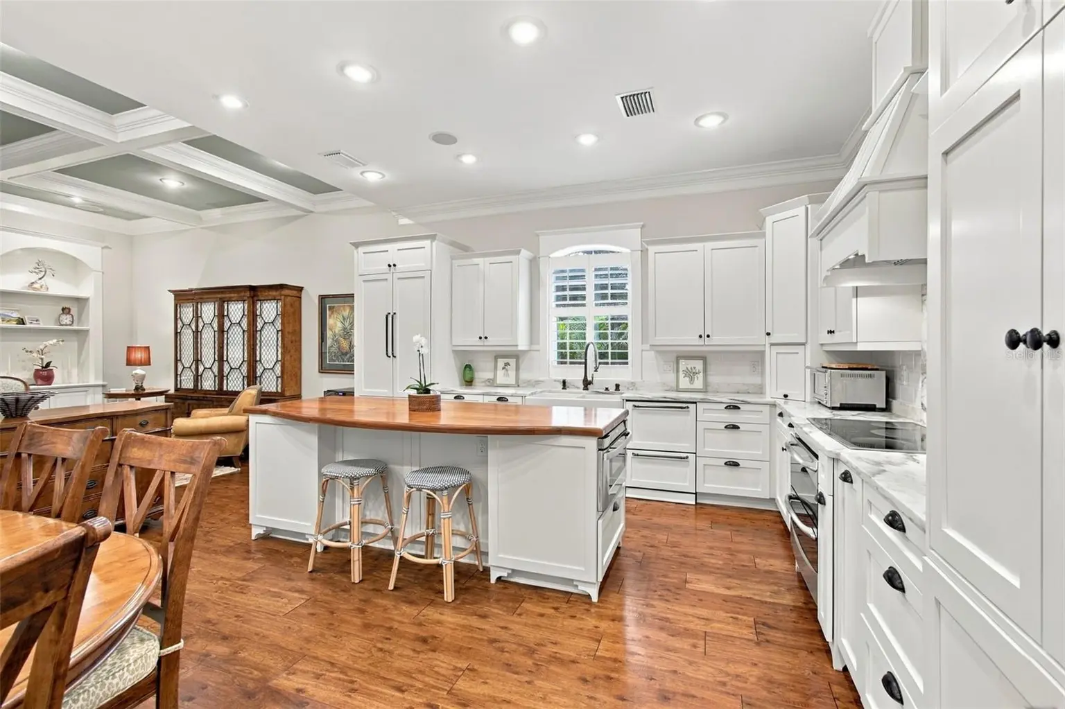 3715 W NEPTUNE STREET, TAMPA, FL, photo 29 of 98