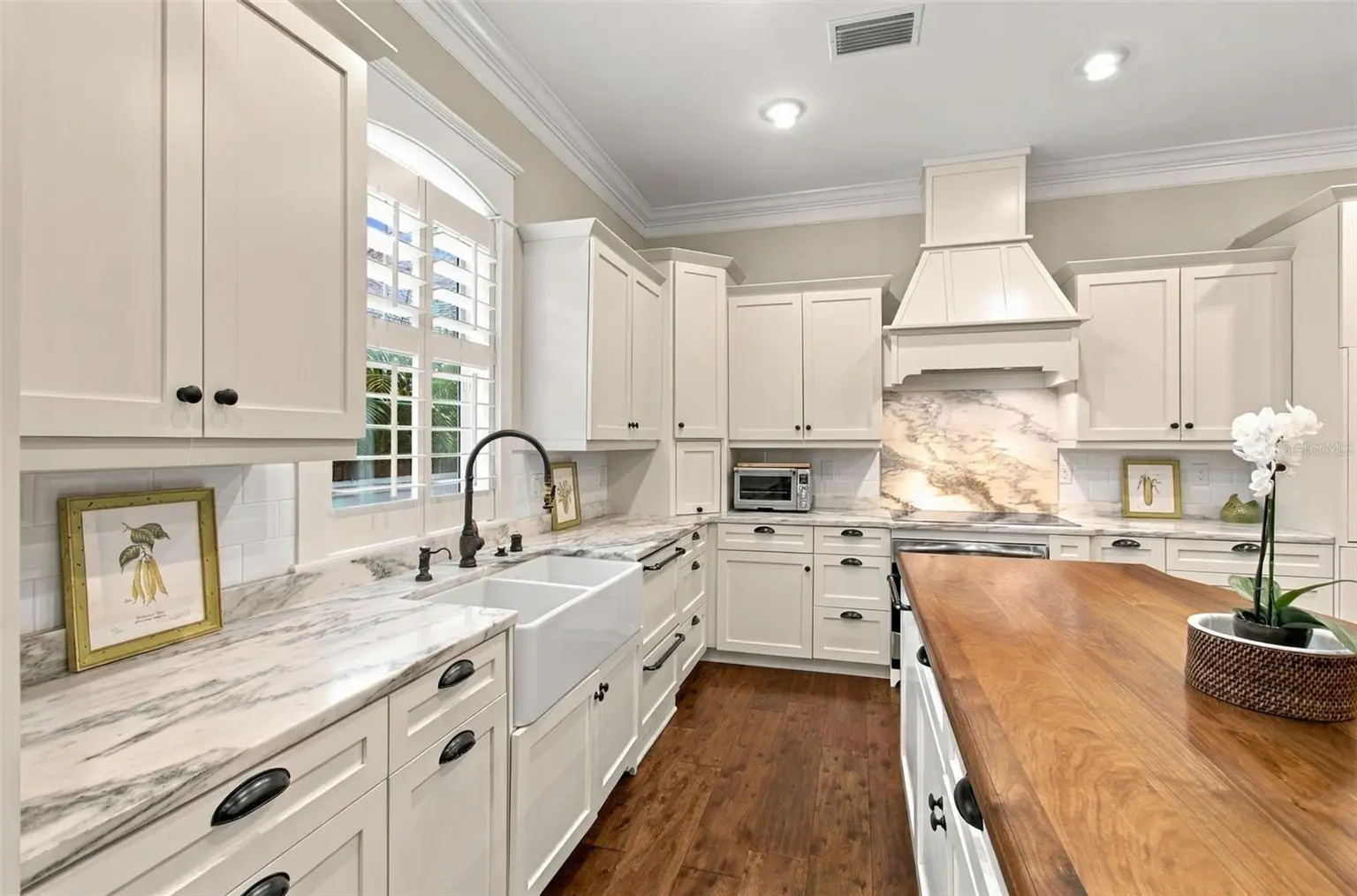 3715 W NEPTUNE STREET, TAMPA, FL, photo 33 of 98