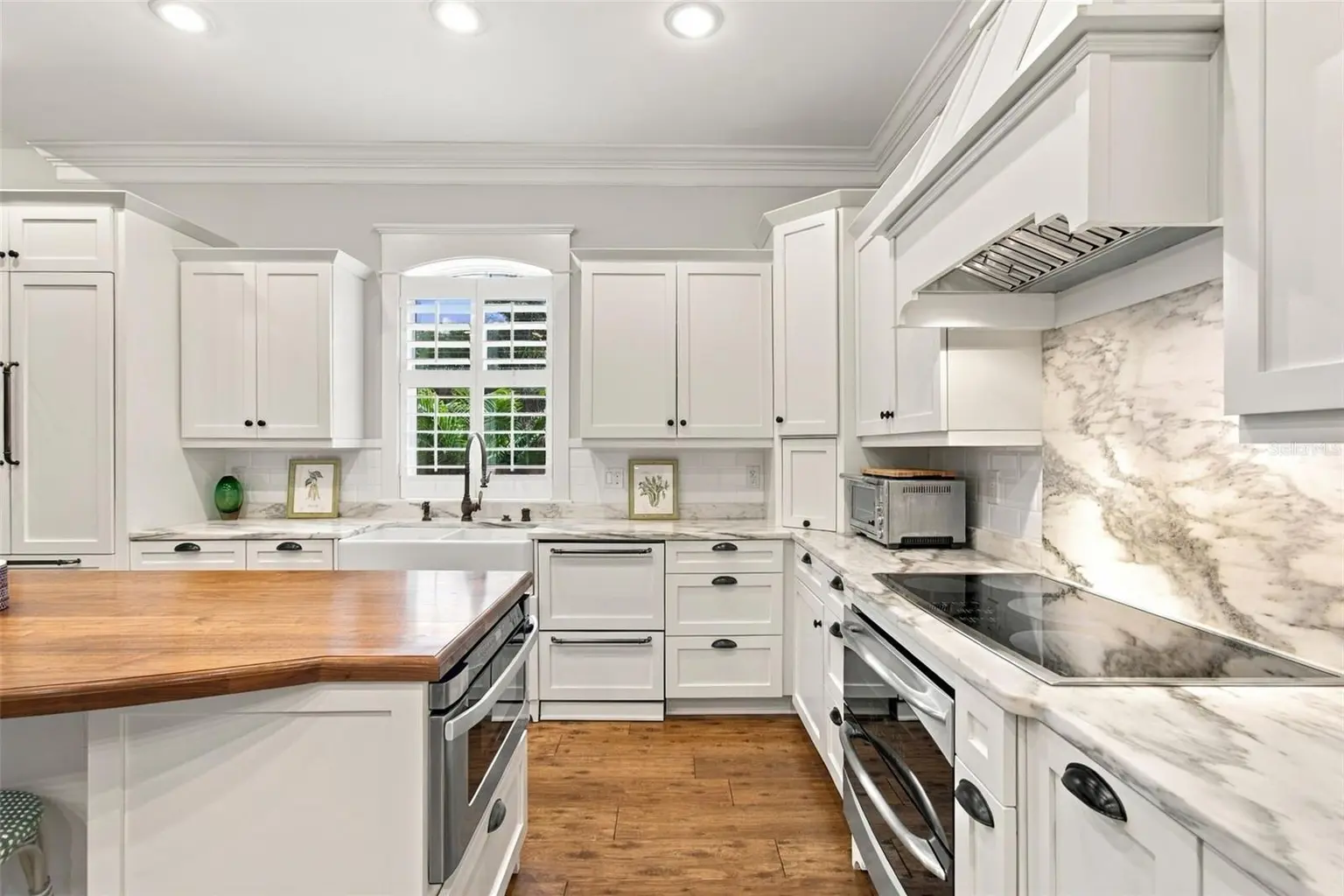 3715 W NEPTUNE STREET, TAMPA, FL, photo 39 of 98