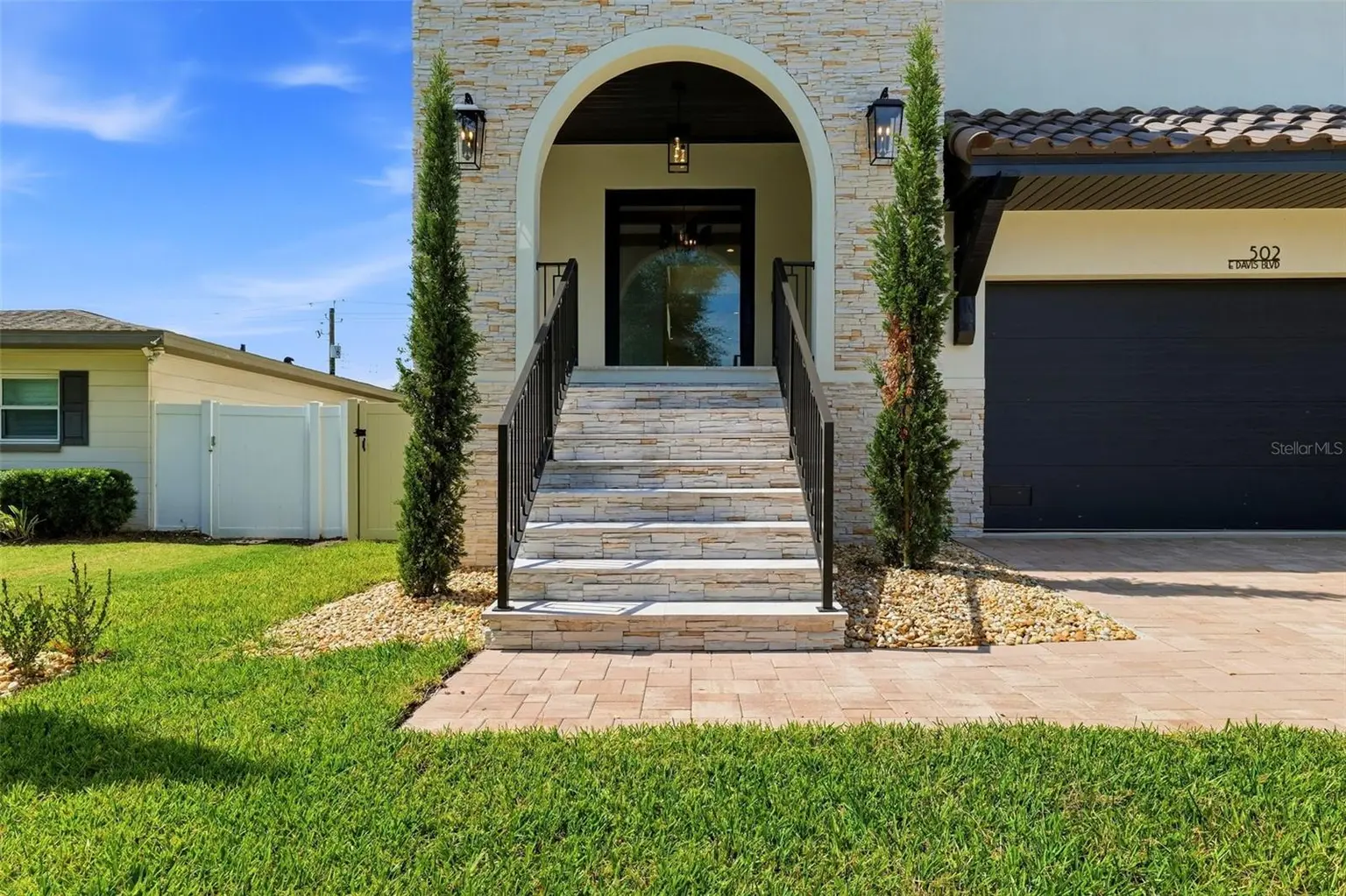 502 E DAVIS BOULEVARD, TAMPA, FL, photo 3 of 74