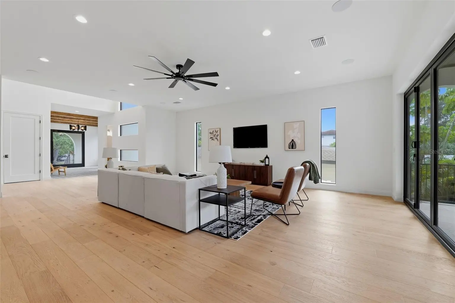 502 E DAVIS BOULEVARD, TAMPA, FL, photo 15 of 74