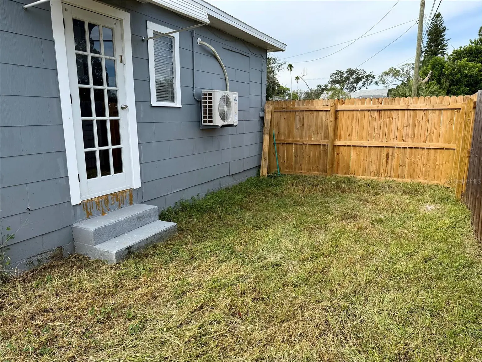 301 80TH AVENUE NE, ST PETERSBURG, FL, photo 9 of 43