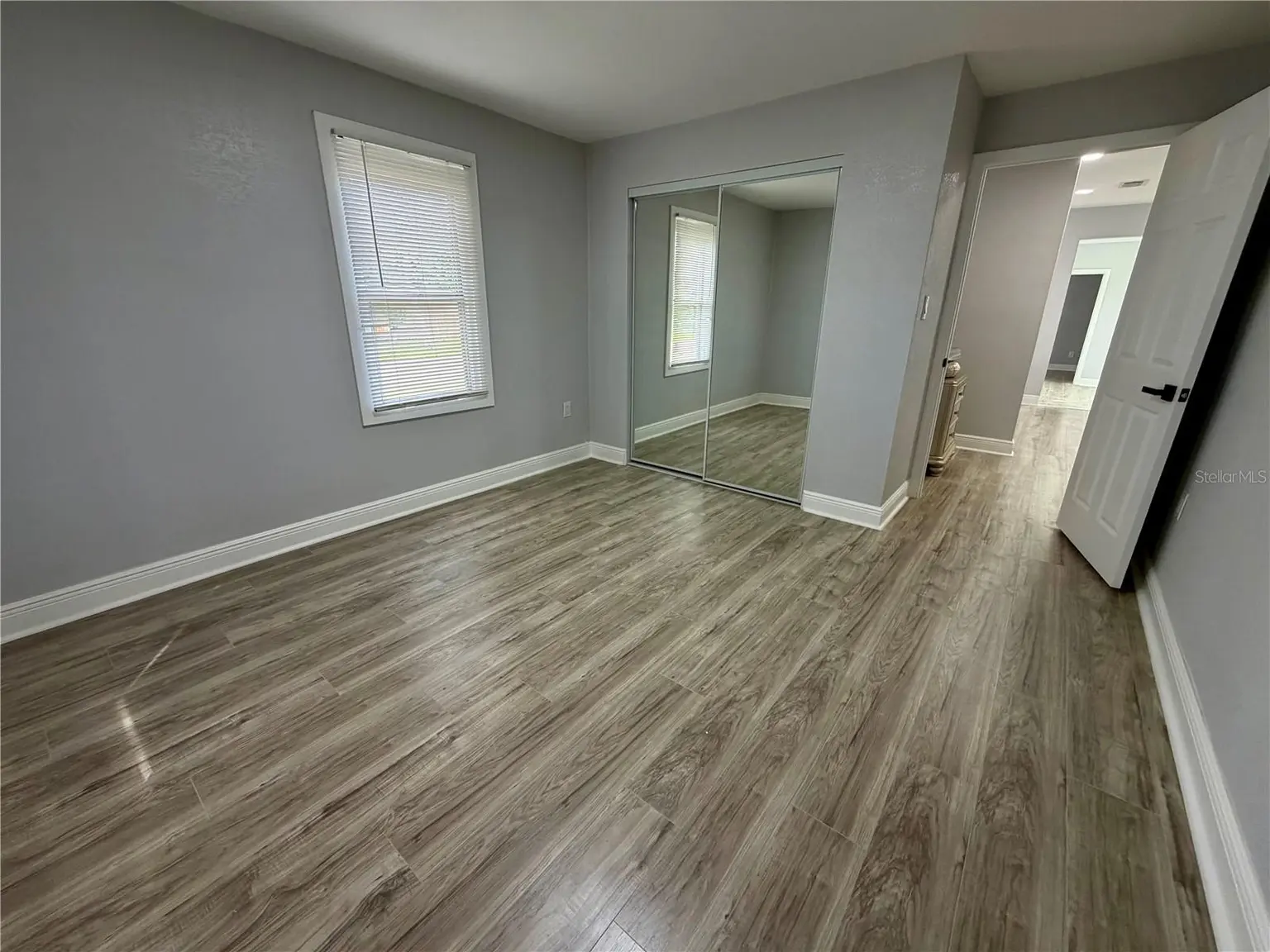 301 80TH AVENUE NE, ST PETERSBURG, FL, photo 30 of 43