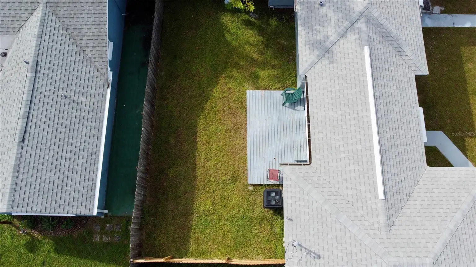301 80TH AVENUE NE, ST PETERSBURG, FL, photo 33 of 43