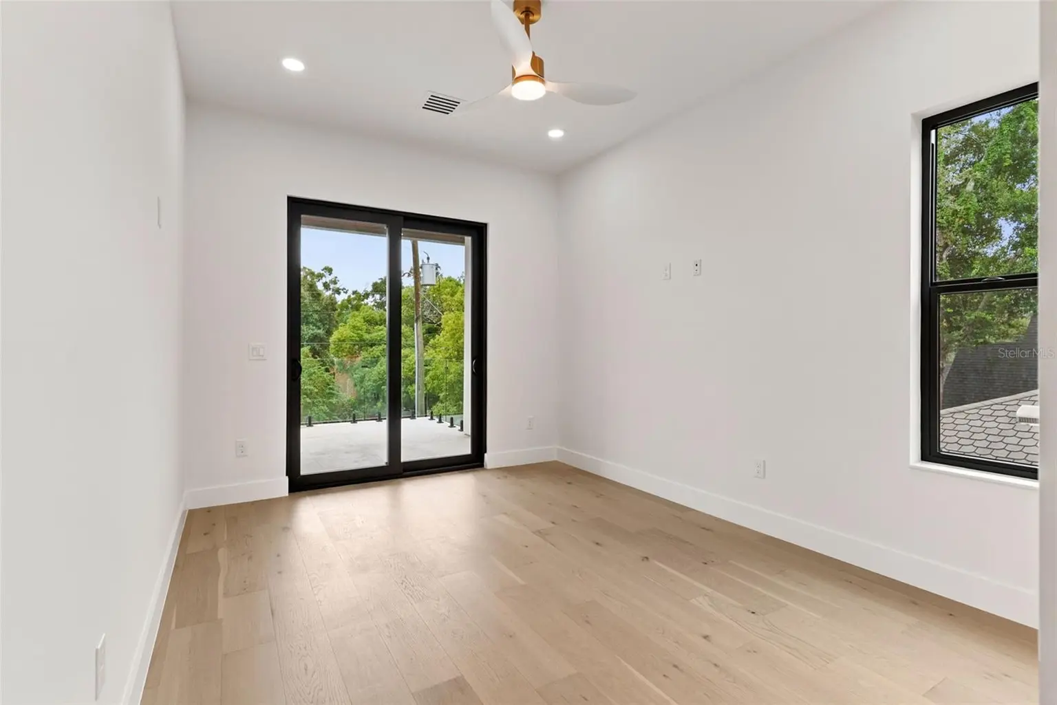 1007 W BRADDOCK STREET, TAMPA, FL, photo 40 of 60