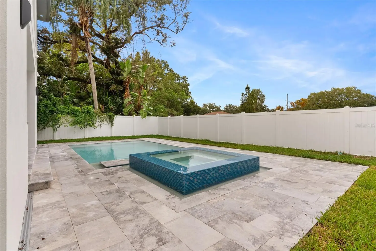 1007 W BRADDOCK STREET, TAMPA, FL, photo 52 of 60