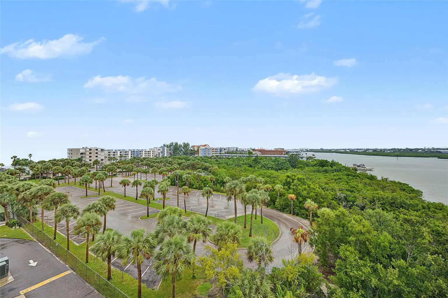 19531 GULF BOULEVARD #604, INDIAN SHORES, FL, photo 24 of 87