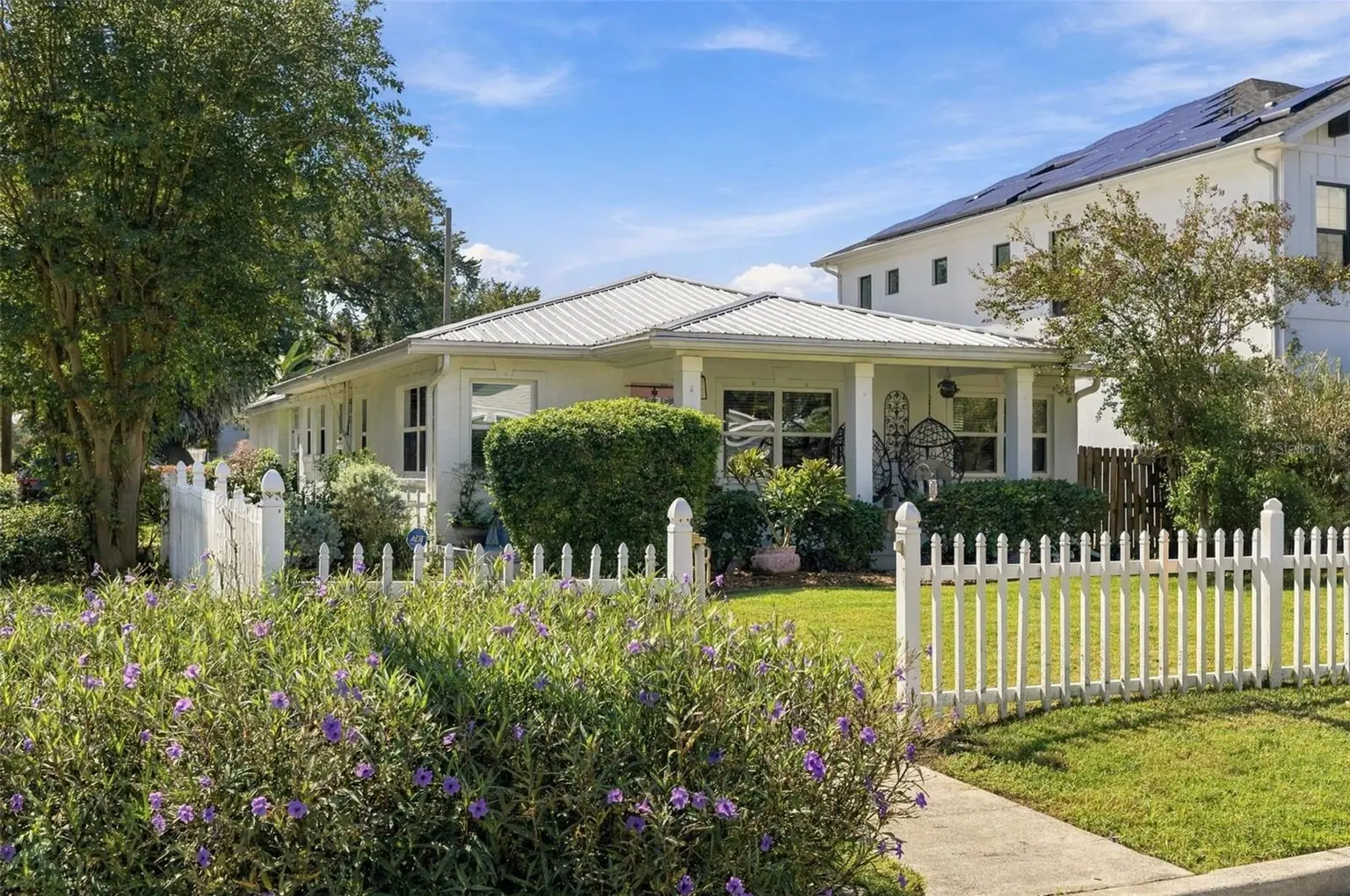4200 W EMPEDRADO STREET, TAMPA, FL, photo 2 of 29