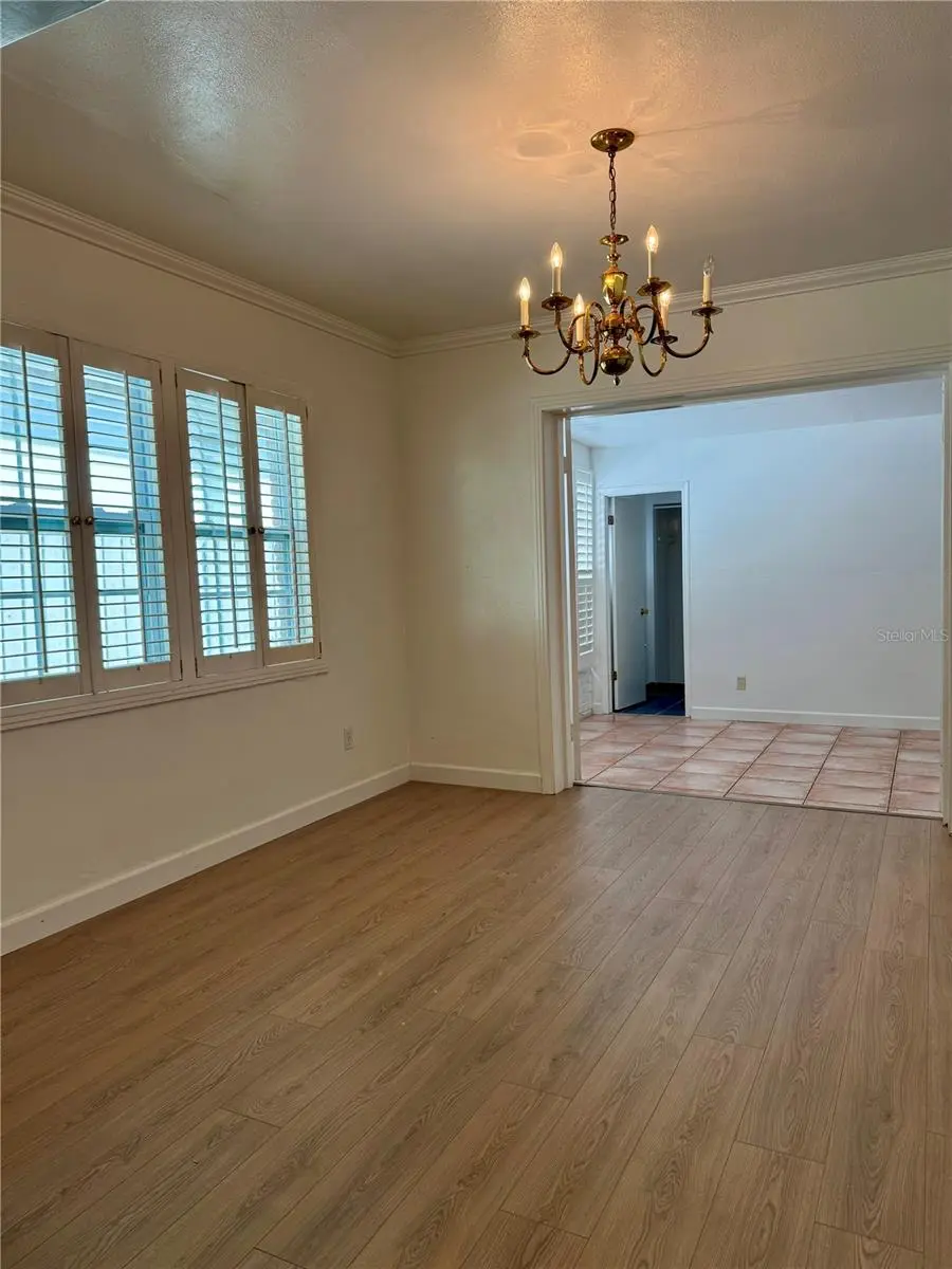 207 W DAVIS BOULEVARD, TAMPA, FL, photo 6 of 21