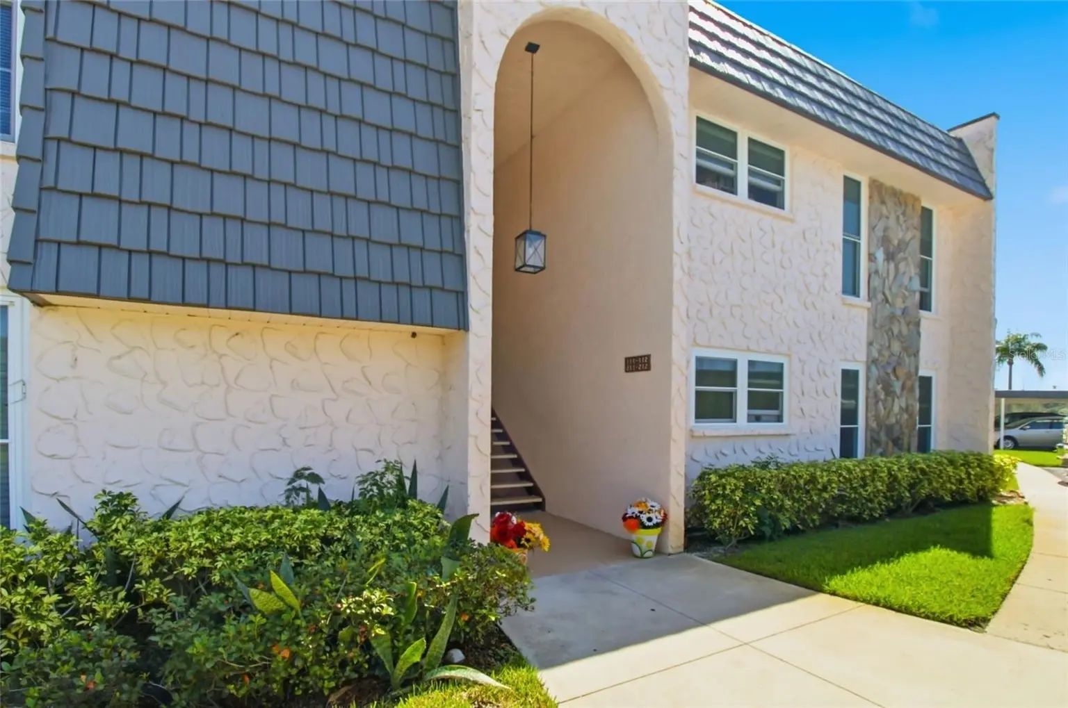 211 FERNWOOD CIRCLE #211, SEMINOLE, FL, photo 6 of 39
