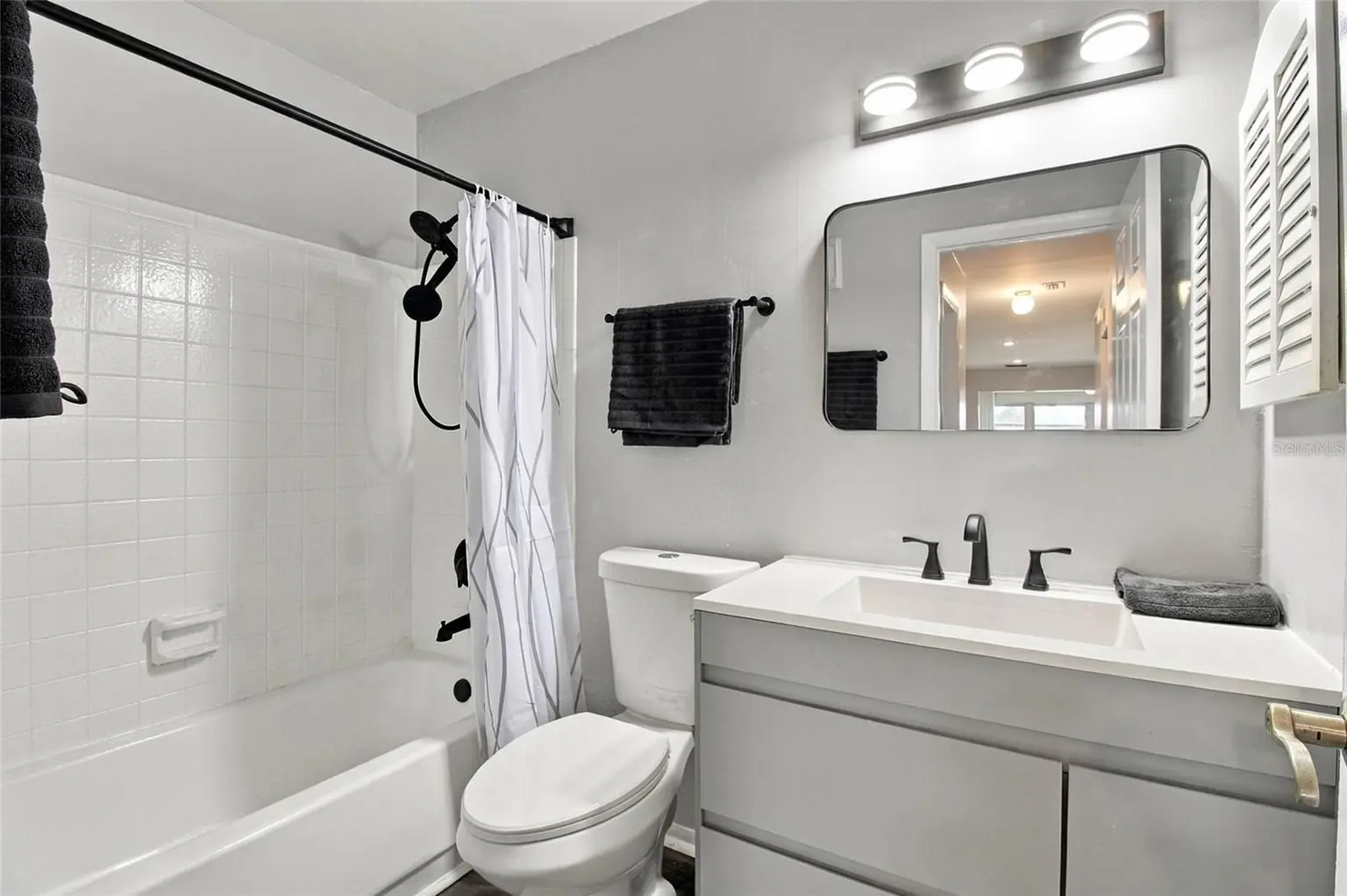 211 FERNWOOD CIRCLE #211, SEMINOLE, FL, photo 27 of 39