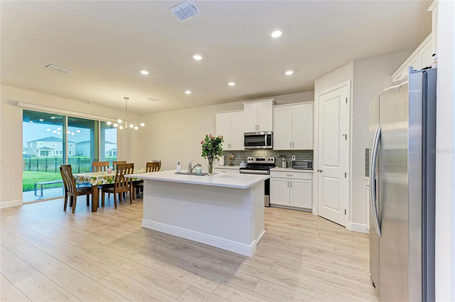 18211 THISTLEBERRY PLACE, LAKEWOOD RANCH, FL, photo 10 of 82