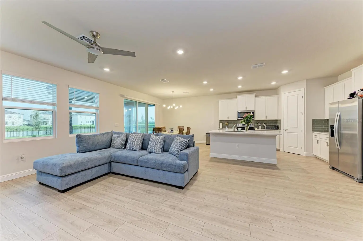 18211 THISTLEBERRY PLACE, LAKEWOOD RANCH, FL, photo 18 of 82