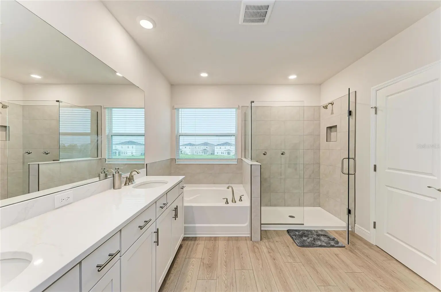 18211 THISTLEBERRY PLACE, LAKEWOOD RANCH, FL, photo 40 of 82